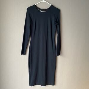 Bebe sz S black‎ wiggle sheath long sleeve dress